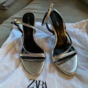 Zara Silver Metallic Strappy 4” Heels size 38 or 7 1/2